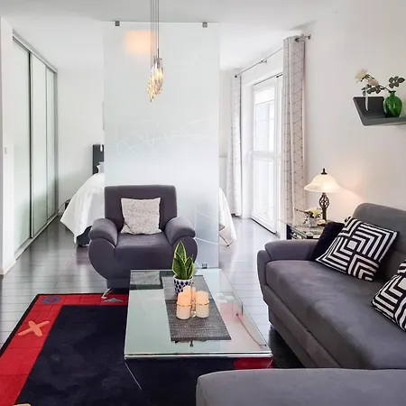 Visit Baltic - Bursztyn سفينويتشي